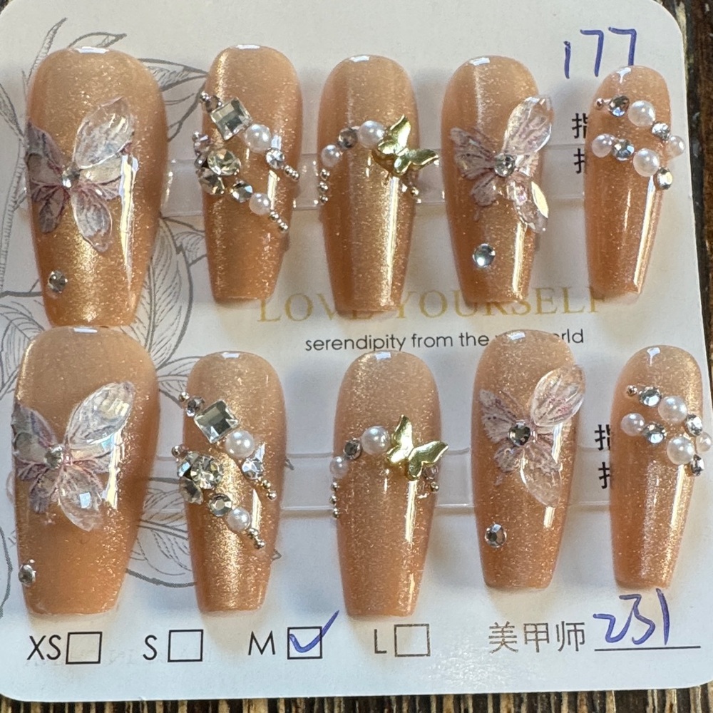 Press On Nails